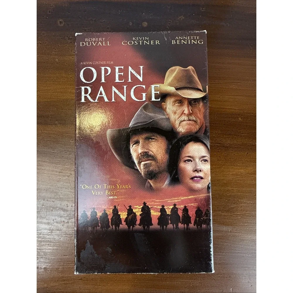Lot Of 7 Western VHS Videos- John Wayne - Lonesome Dove,‎ Clint Eastwood